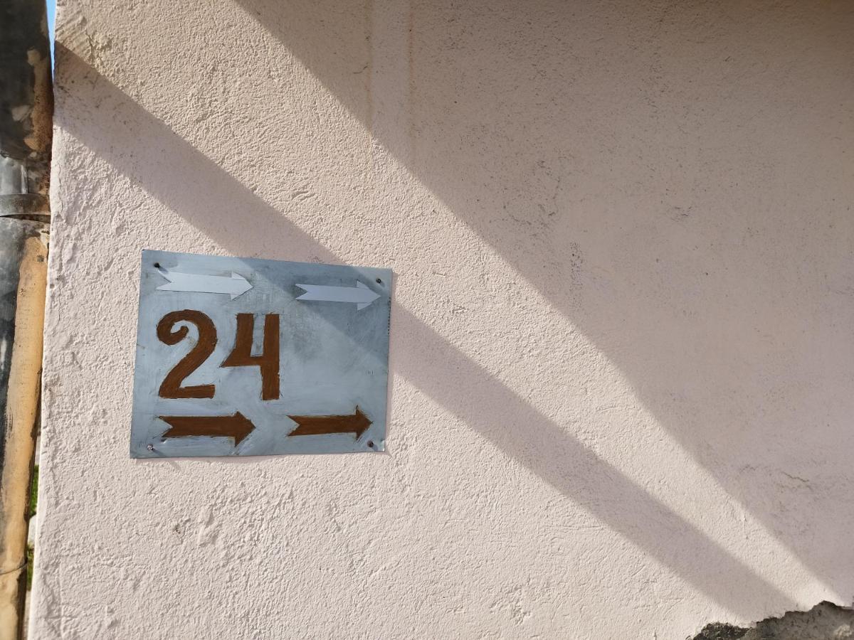 Garickina Kuca Appartement Pirot Buitenkant foto